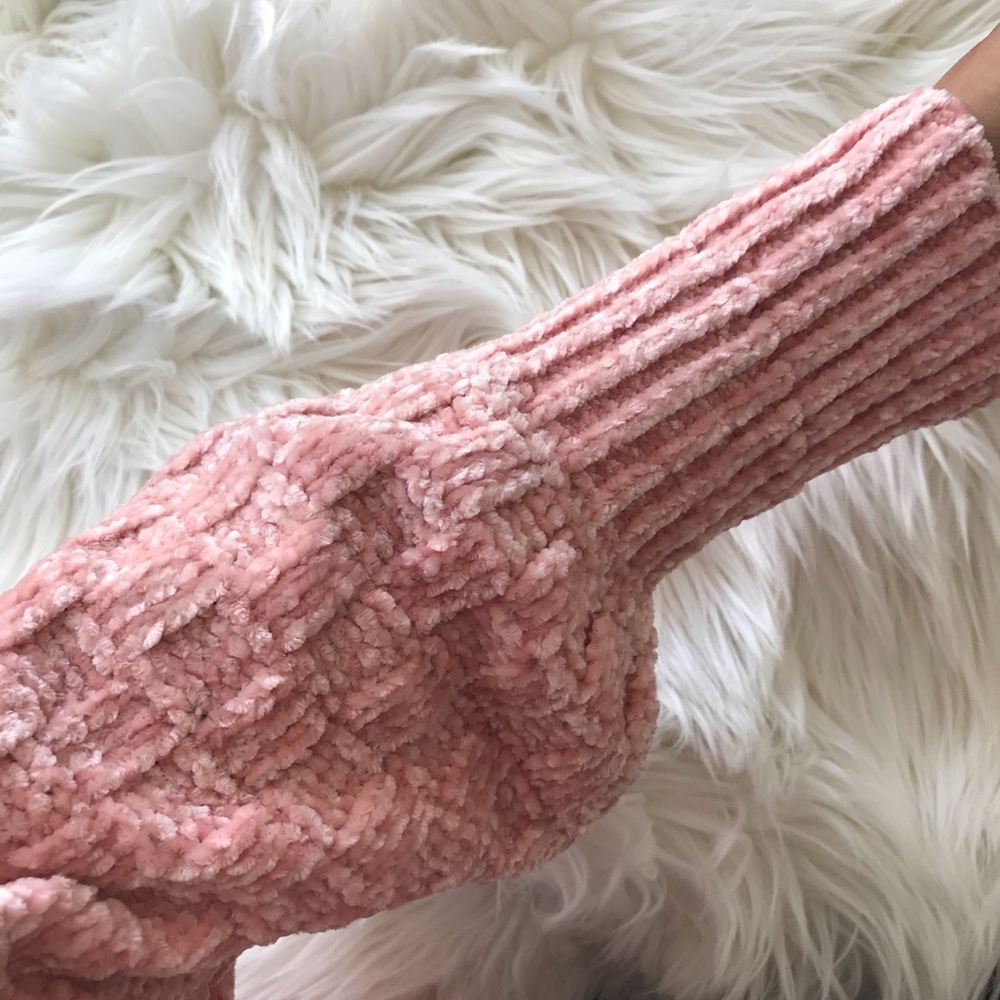 ❄️RESTOCKED//BLUSH CHENILLE KNIT CARDIGAN - Picture 7 of 7